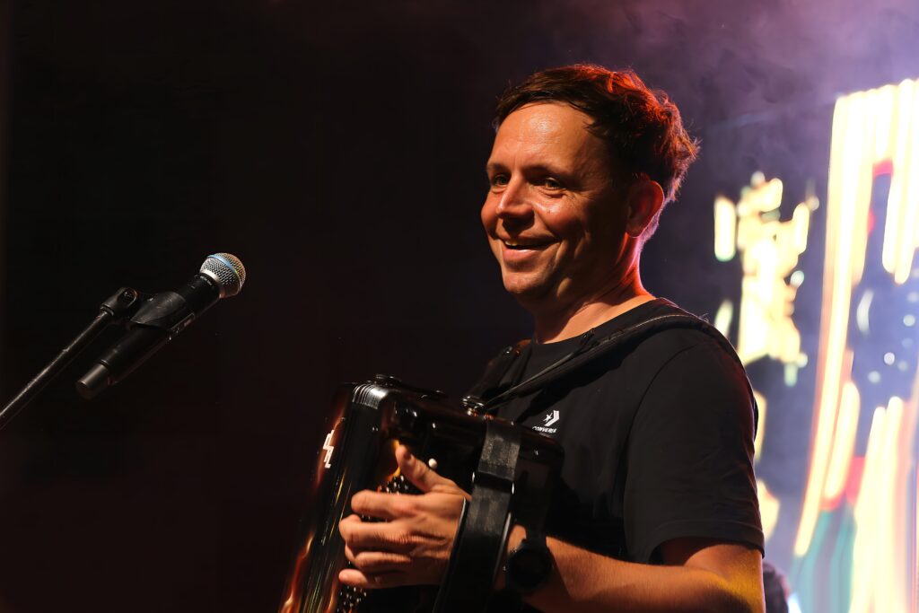 img 1137 1a image enhancer